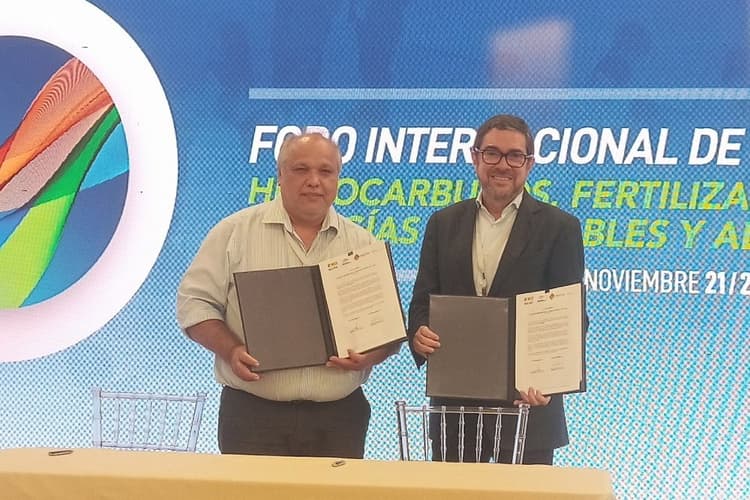 Imagen de portada: Fluxus firma acuerdos para estudios y exploración de reservas de gas en Bolivia