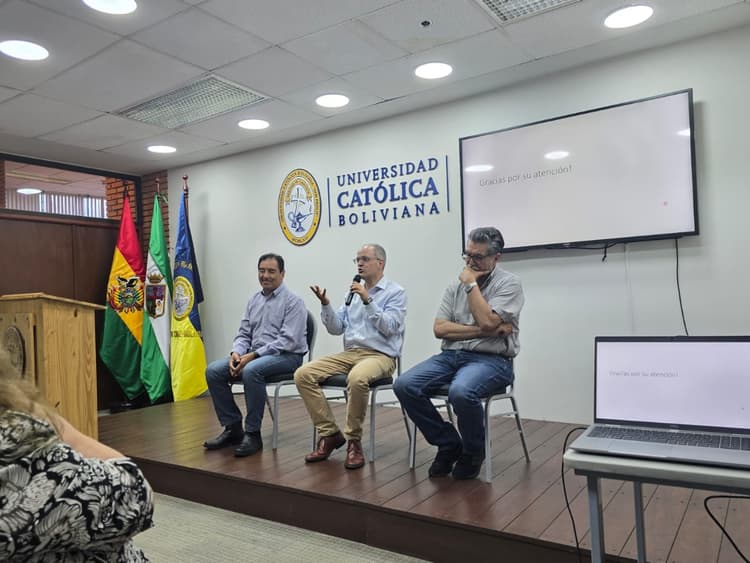 Imagen de portada: Más allá del litio y ante caída en producción de hidrocarburos,  indican que a Bolivia le urge diversificar su matriz energética