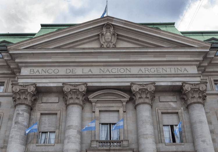 Imagen de portada: Milei avanza en la privatización del Estado y transforma el Banco de la Nación en sociedad anónima