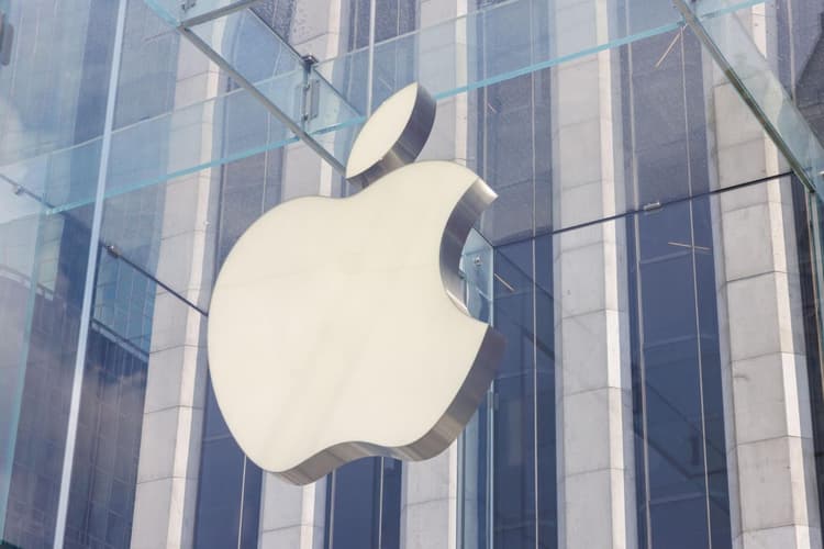 Imagen de portada: Apple invertirá 500.000 millones de dólares en EE.UU. en cuatro años y creará 20.000 empleos