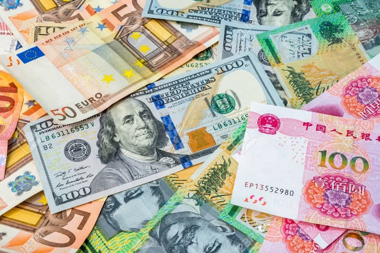 Imagen de portada: La deuda mundial acaba 2024 en los $us 318 billones, récord para un cierre del año, según el IIF
