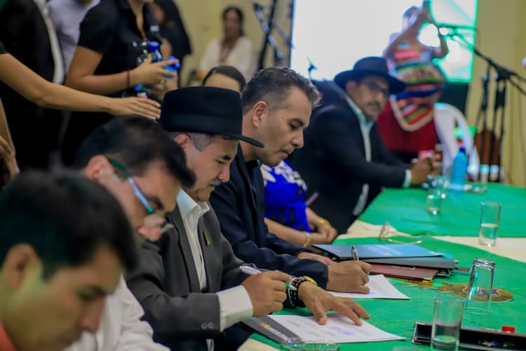 Imagen de portada: Cinco regiones bolivianas perfilan un nuevo polo de desarrollo y un corredor bioceánico para impulsar la economía nacional