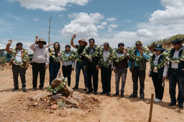 Imagen de portada: En el Día Mundial del Agua, CBN inicia un proyecto más en la comunidad Llave Mayu de Cochabamba 