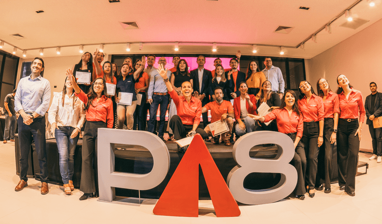 Imagen de portada: Alianzas que despegan talento, Pista 8 lanza nueva convocatoria para emprendimientos desde Univalle