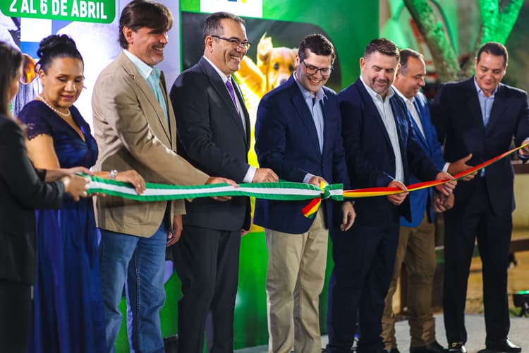 Imagen de portada: Santa Cruz reafirma su liderazgo productivo en la inauguración de Agropecruz 2025