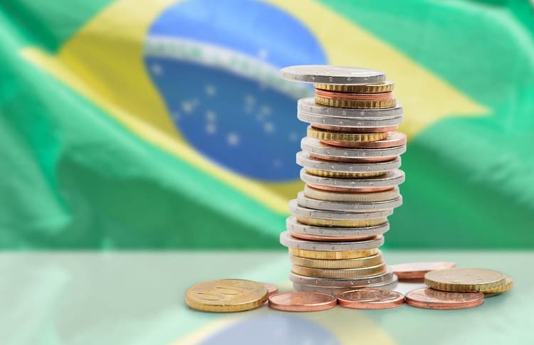 Imagen de portada: La inflación en Brasil escala cuatro décimas en marzo y llega al 5,48% interanual