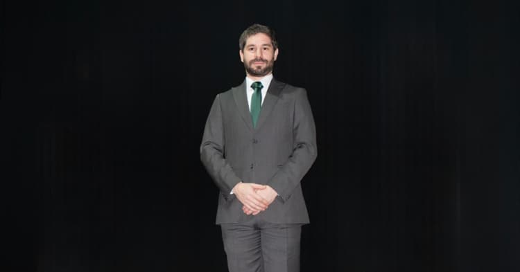 Imagen de portada: Javier Román: Bolivia puede sobresalir sin depender de la producción masiva, sino mediante la innovación y la especialización