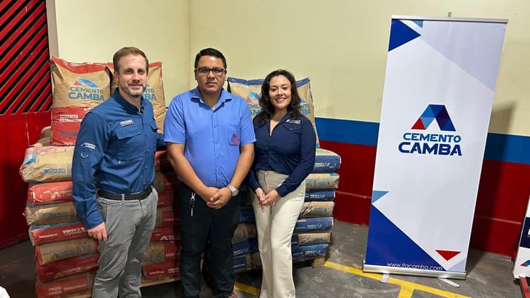 Imagen de portada: Cemento Camba llega oficialmente a Cobija a través de una alianza estratégica con Ronbol