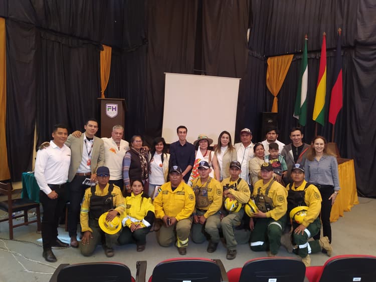 Imagen de portada: 1er Foro Científico Académico para la Prevención de Incendios Forestales presentado por el proyecto Precámbrico