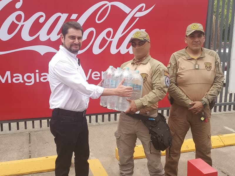 Embol realiza nueva entrega de donativos para fortalecer lucha contra incendios 