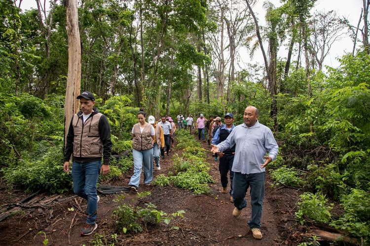 Imagen de portada: Donde el fuego dejó dolor, hoy florece esperanza: CBN entrega el proyecto de recuperación de Santa Rita