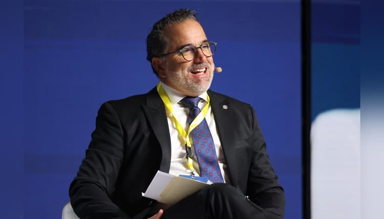 Imagen de portada: Gustavo Manrique: la biodiversidad viva como activo económico estratégico para la región