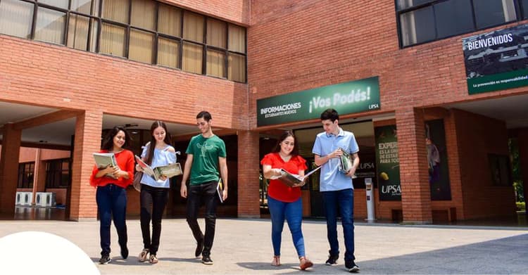 Imagen de portada: UPSA, PIONERA EN CALIDAD EDUCATIVA