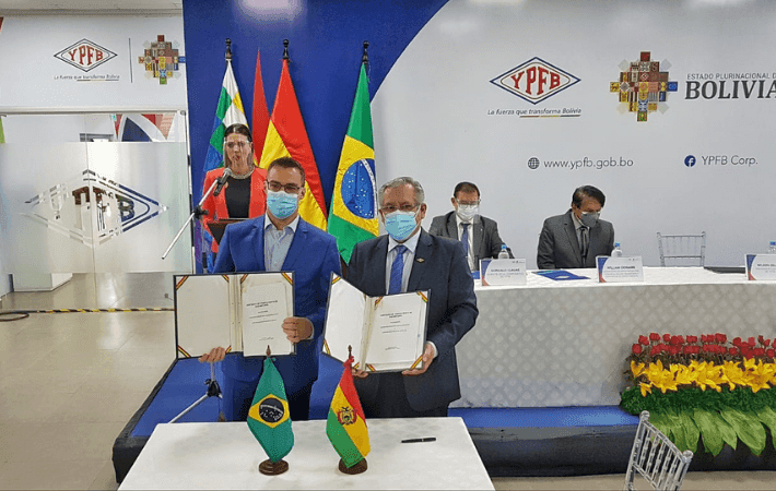Imagen de portada: Contrato en firme