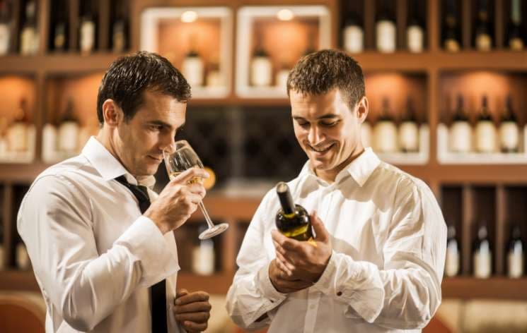 Imagen de portada: EL ARTE DE CATAR VINOS