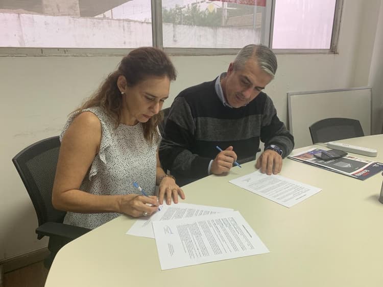 Imagen de portada: GNE Y ARTHUR &amp; BERNARD I MANAGEMENT CENTER FIRMAN ALIANZA