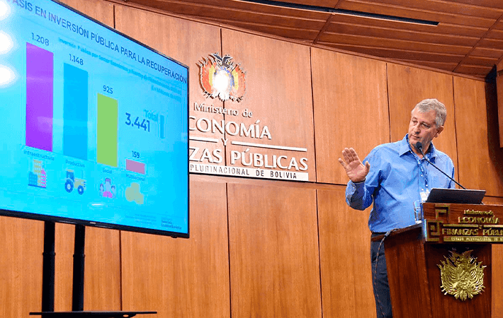Imagen de portada: Gobierno saliente deja economía estable