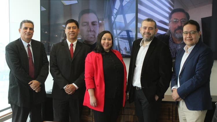Imagen de portada: Asamblea Fundacional de la Cámara Boliviana de Fintech