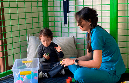 Imagen de portada: ABRAZAR abre sus puertas con un enfoque integral en la fisioterapia neurológica infantil