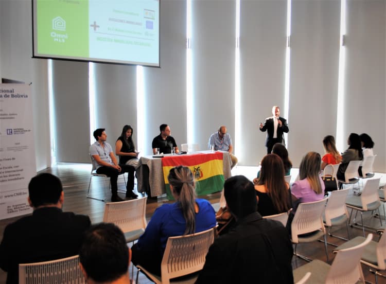 Imagen de portada: Presentan el Convenio entre OMNI MLS y CNIB firmado durante el Congreso anual de la Confederación Inmobiliaria Latinoamericana, CILA.