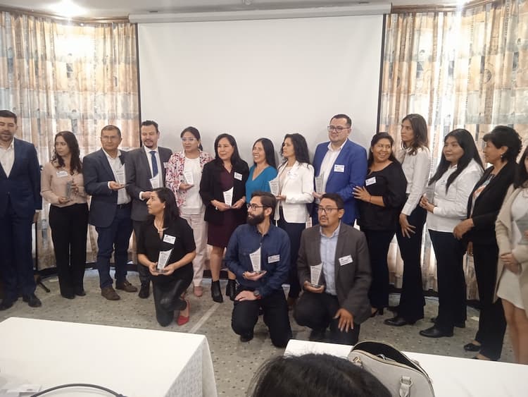 Imagen de portada: Ceremonia de Reconocimientos: Programa de Negocios Competitivos GRI 2023 y Best  Practice