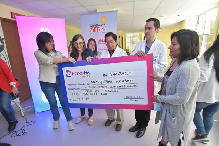Imagen de portada: Campaña "Caminando por la Vida" recaudó más de un millón setecientos mil bolivianos para la atención de niñas y niños con cáncer 