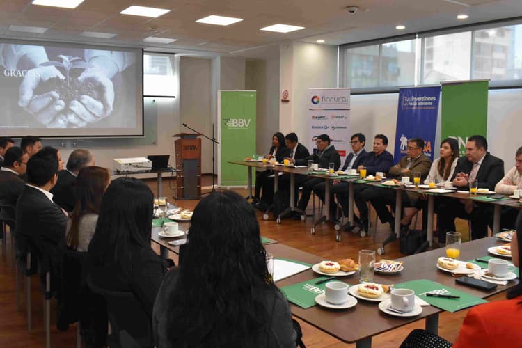 Imagen de portada: Networking Finrural