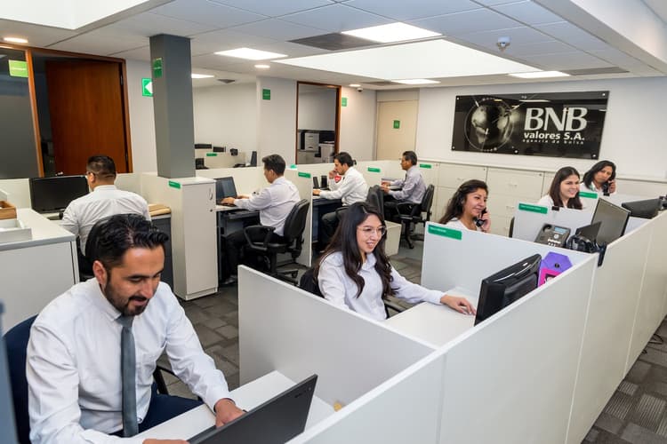 Imagen de portada: BNB Valores es reconocida como la Mejor Agencia de Bolsa en el Mercado Primario, por octava vez