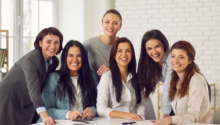 Imagen de portada: Liderazgo empresarial femenino