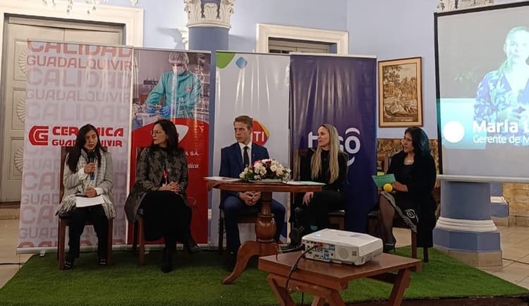 Imagen de portada: Tigo comparte sus buenas prácticas de inclusión y prevención en el lanzamiento del sello empresarial de no violencia 