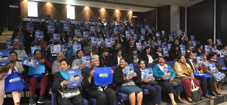 Imagen de portada: Banco Unión brinda servicios de calidad y calidez a todos los adultos mayores