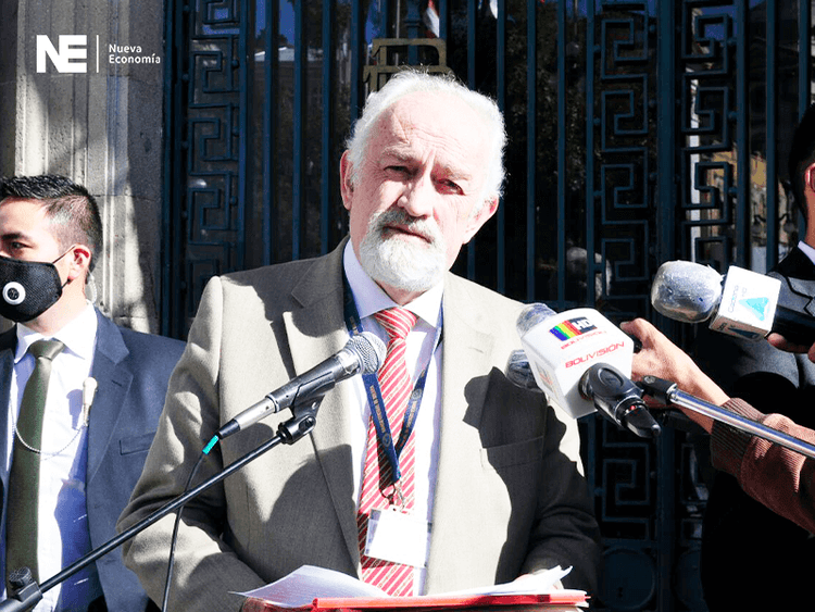 Imagen de portada: BCB REDUCE ENCAJE LEGAL