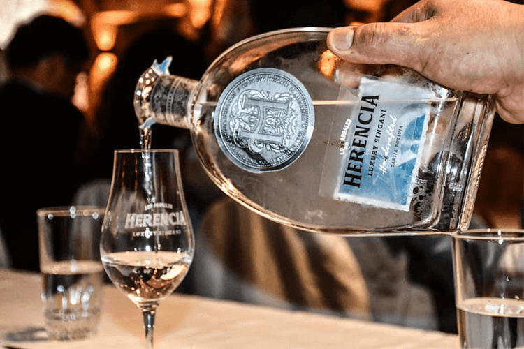 Imagen de portada: HERENCIA: EL SINGANI PERFECTO