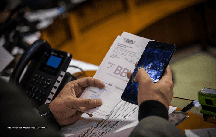Imagen de portada: EL DESCONOCIDO MUNDO DE LAS ACCIONES EN BOLIVIA