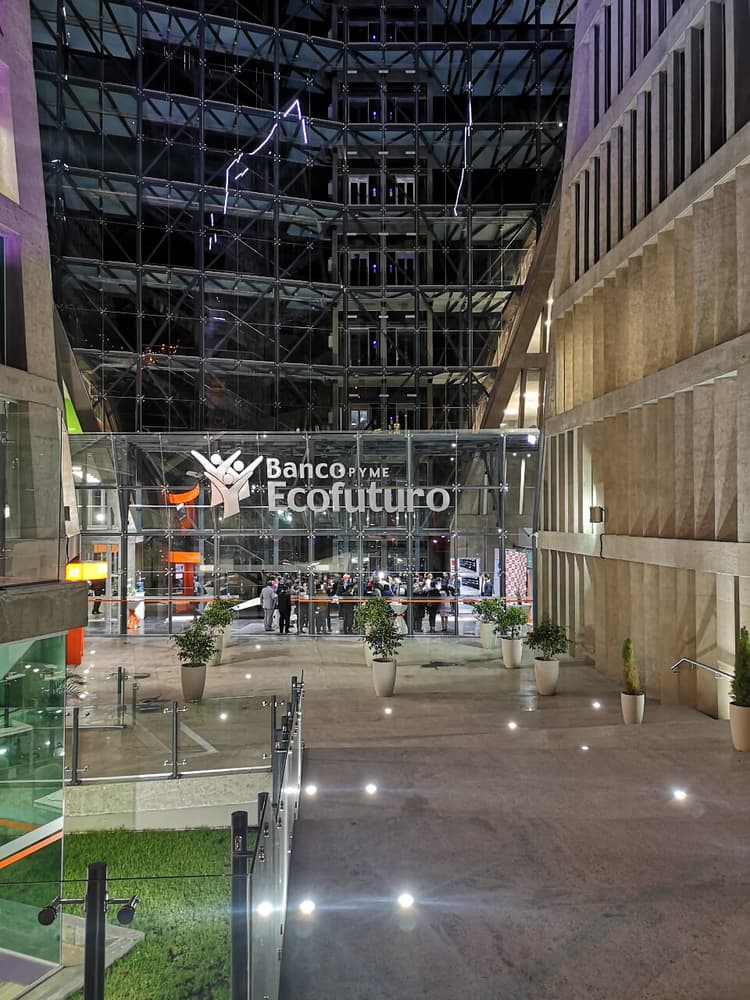 Imagen de portada: BANCO ECOFUTURO PYME POSTERGA PAGO DE CUOTAS CRÉDITOS