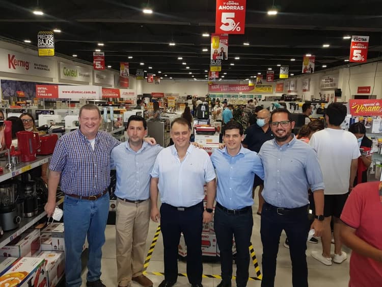 Imagen de portada: Una nueva tienda de Dismac se suma al empuje de la Zona Norte de Santa Cruz